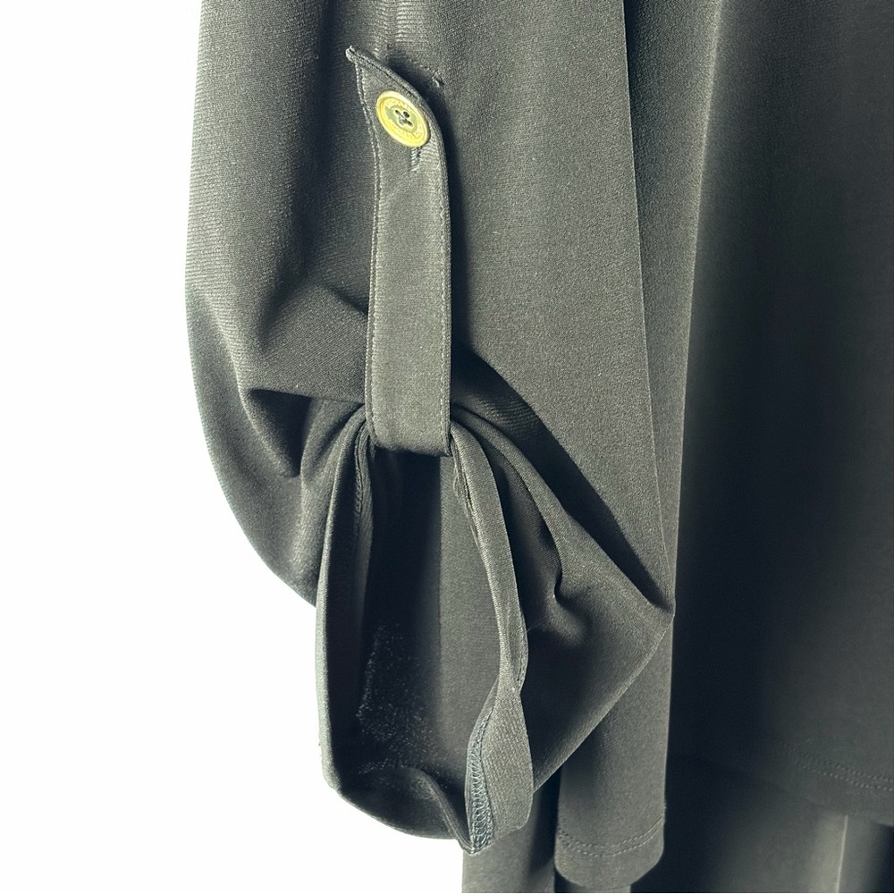 Michael Kors Black Zip Front Blouse Gold Hardware Roll Tab Sleeve 2X - Picture 6 of 12